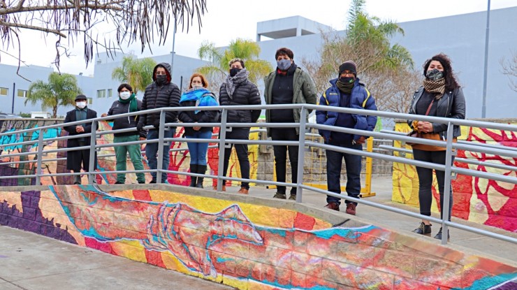 Inauguraron un mural en el Hospital “El Cruce”